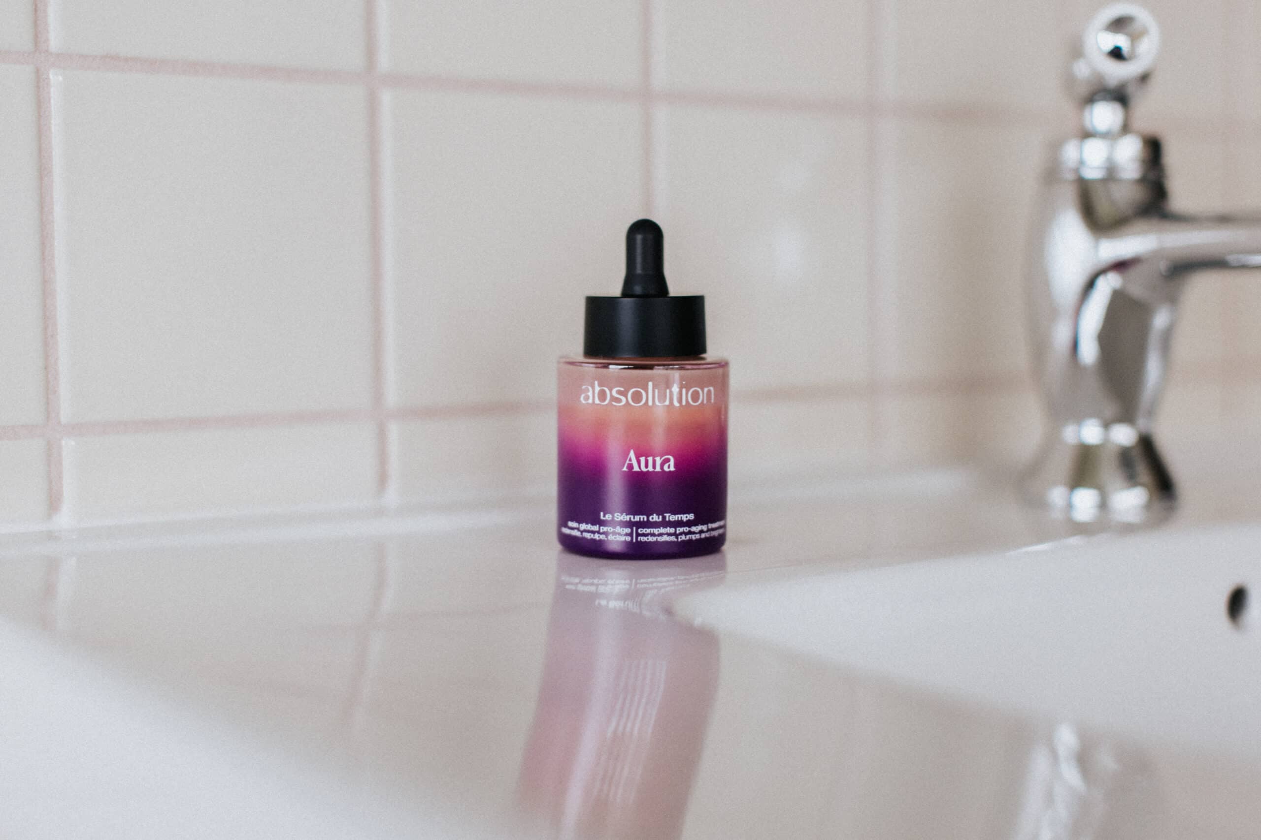 AURA – Le Sérum du Temps